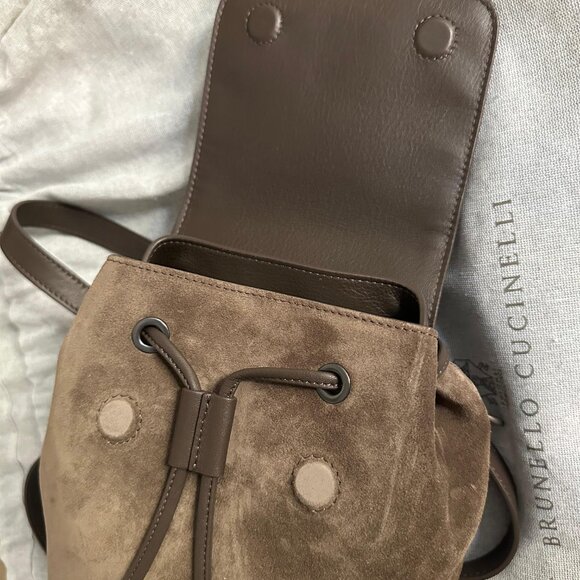 Brunello Cucinelli Logo Embossed Drawstring Backpack in warm beige - Picture 5 of 9